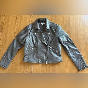 Bar III women’s moto jacket. Grey. Size L. Good condition. The design is so fun.